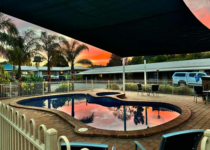 Tooleybuc Motel