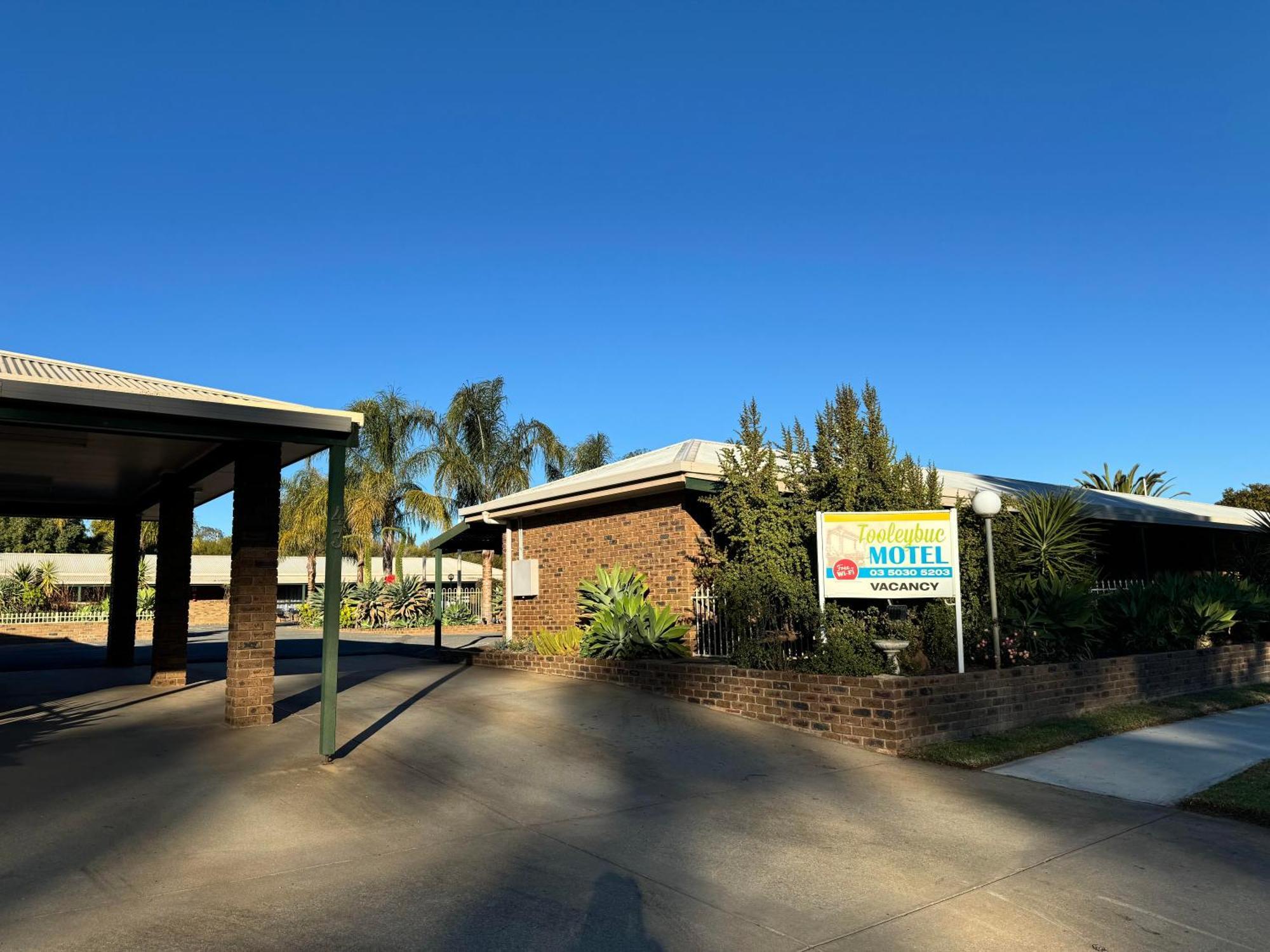 Tooleybuc Motel Motel